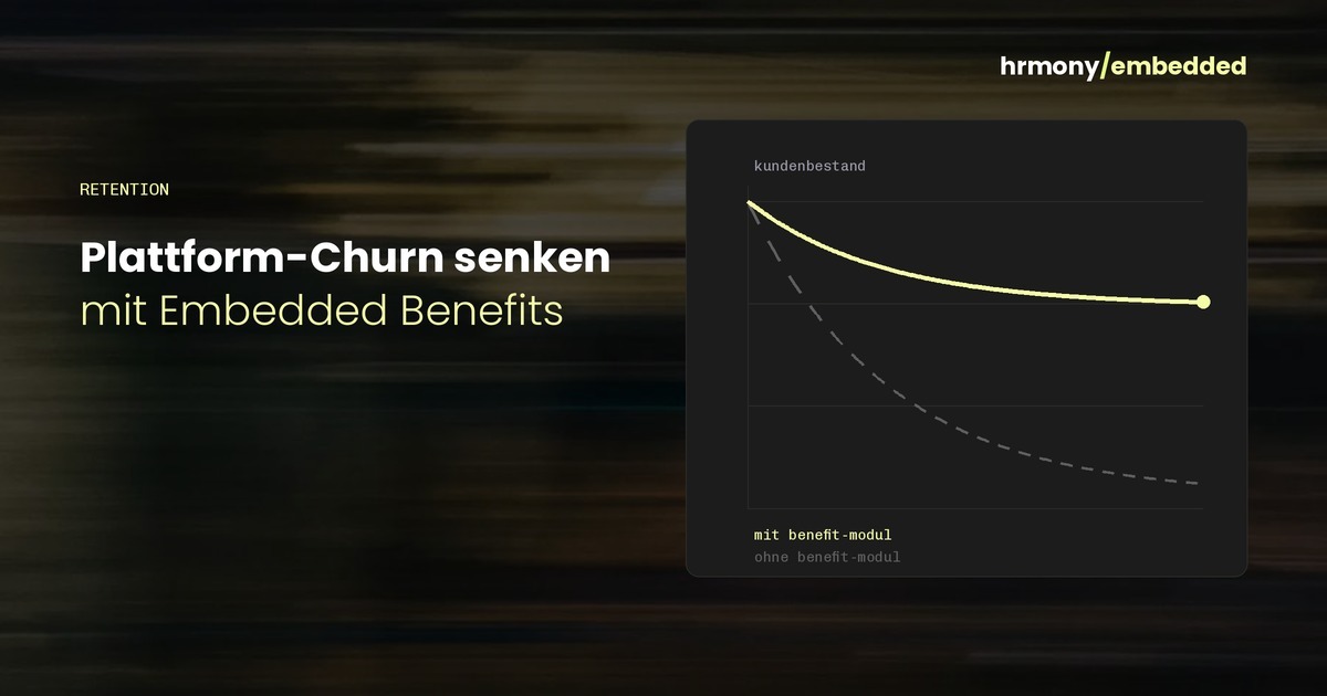 Illustration einer flach auslaufenden Retention-Kurve mit Benefit-Modul-Chips im Stil von Hrmony Embedded.